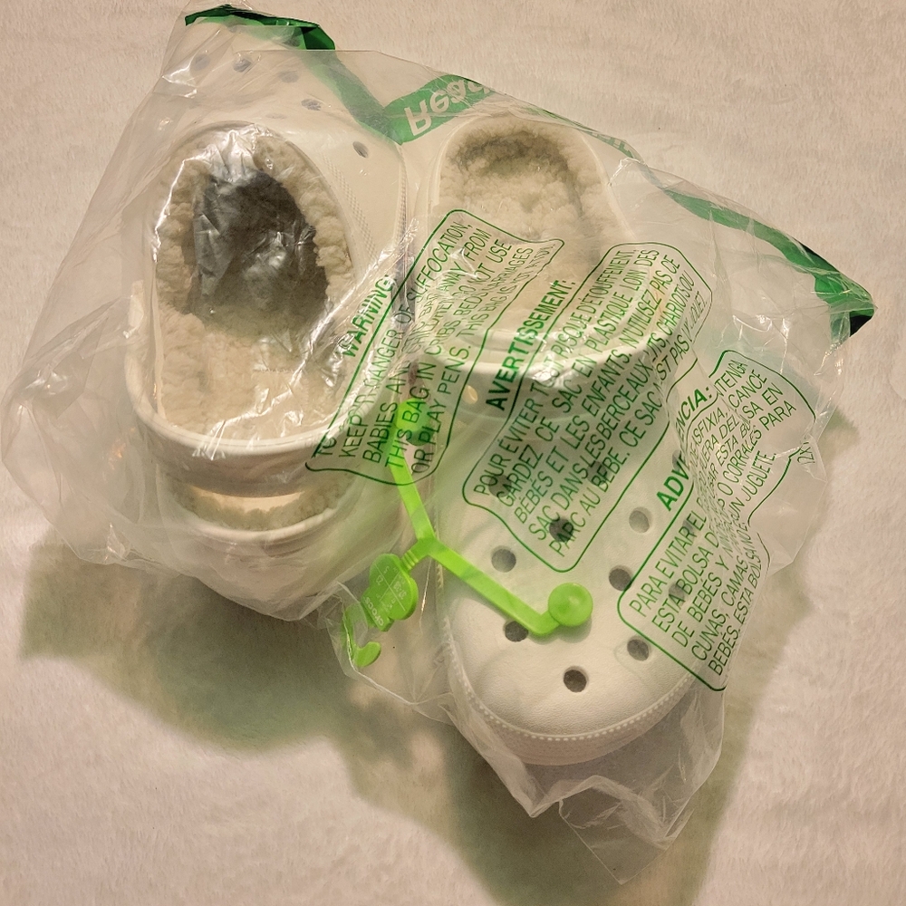 BRAND NEW Crocs